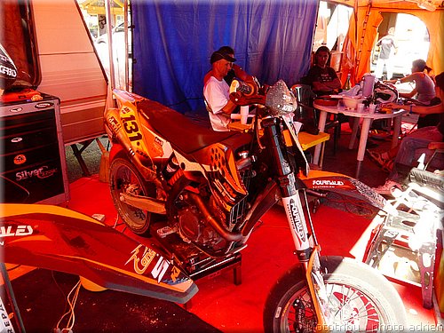 supermotard-alphuez2008-paddock_109.JPG