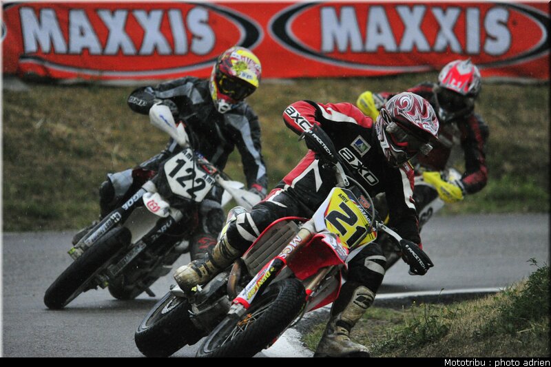 super_finale_16_supermotard_alp_huez_2009