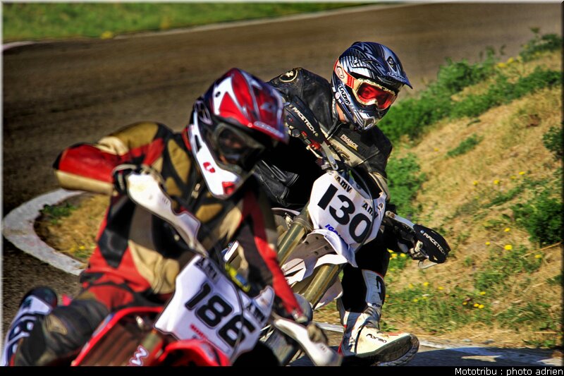 supermoto_27_supermotard_alp_huez_2009