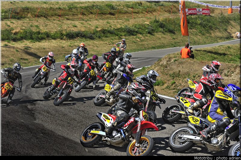 supermoto_s2_53_supermotard_alp_huez_2009