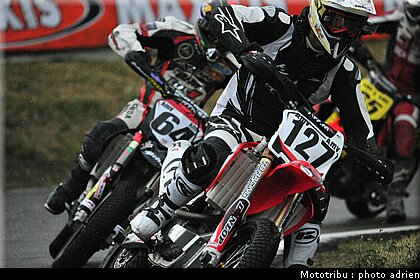super_finale_01_supermotard_alp_huez_2009.JPG