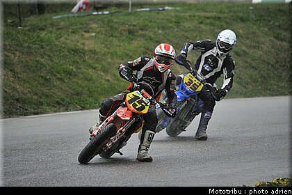super_finale_17_supermotard_alp_huez_2009.JPG