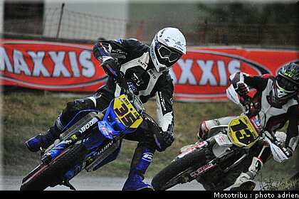 super_finale_26_supermotard_alp_huez_2009.JPG