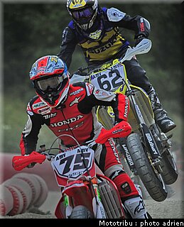 supermoto_17_supermotard_alp_huez_2009.jpg