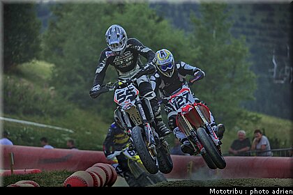 supermoto_24_supermotard_alp_huez_2009.jpg