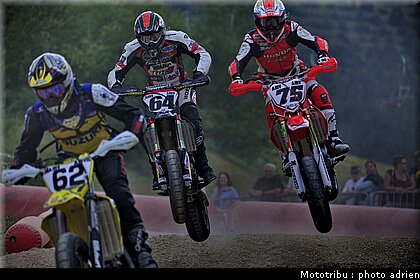 supermoto_25_supermotard_alp_huez_2009.jpg