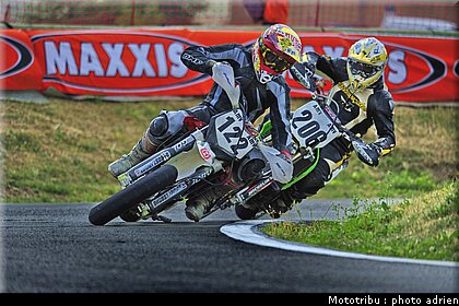 supermoto_38_supermotard_alp_huez_2009.jpg