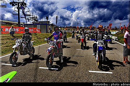 supermoto_s1_12_supermotard_alp_huez_2009.jpg