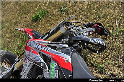 supermoto_s1_28_supermotard_alp_huez_2009.jpg
