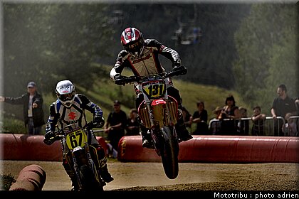 supermoto_s2_24_supermotard_alp_huez_2009.JPG