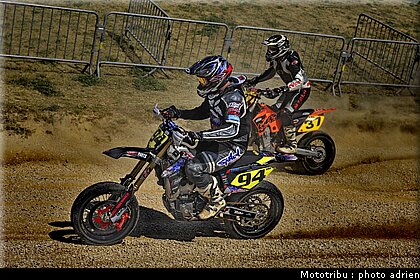 supermoto_s2_25_supermotard_alp_huez_2009.jpg