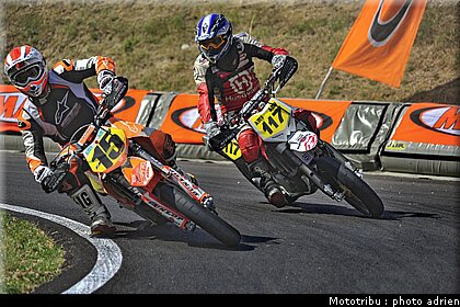 supermoto_s2_27_supermotard_alp_huez_2009.jpg