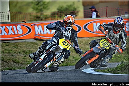 supermoto_s2_31_supermotard_alp_huez_2009.jpg