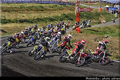supermoto_s2_48_supermotard_alp_huez_2009.jpg