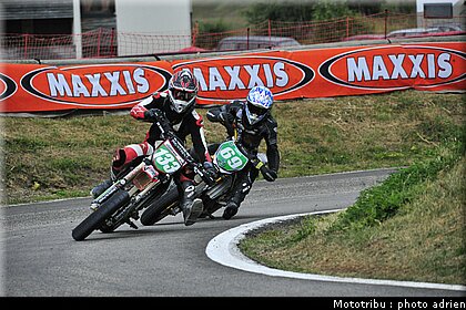 supermoto_s3_10_supermotard_alp_huez_2009.JPG