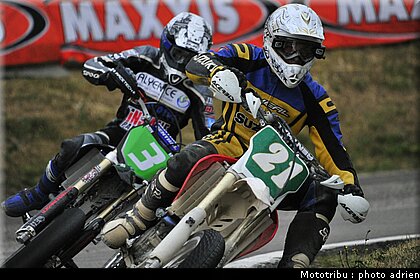 supermoto_s3_15_supermotard_alp_huez_2009.JPG