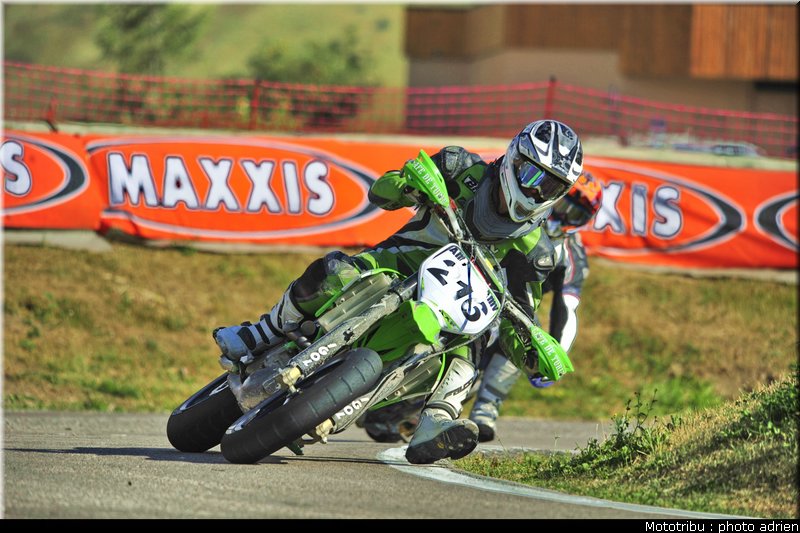 216_08_supermotard_alp_huez_2009