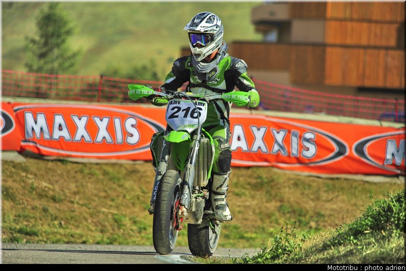 216_10_supermotard_alp_huez_2009