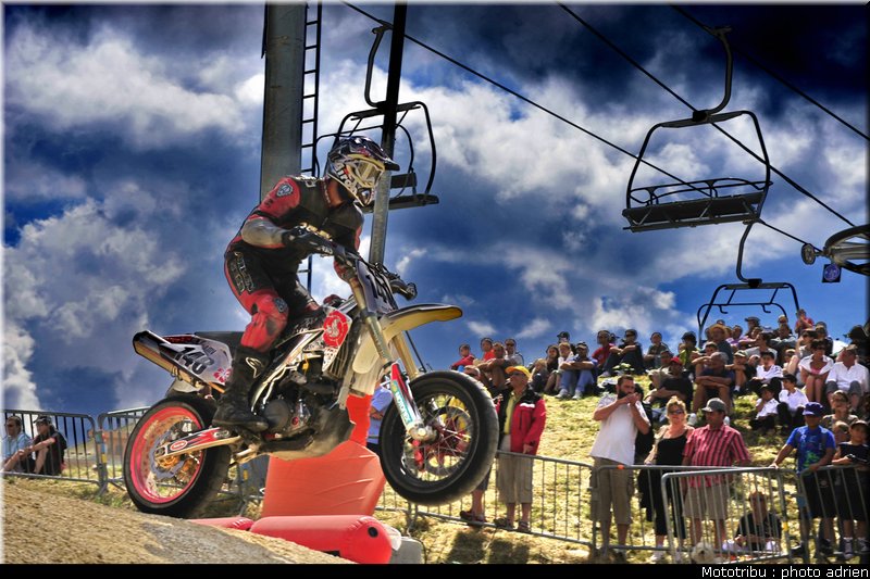 aillaud_12_supermotard_alp_huez_2009