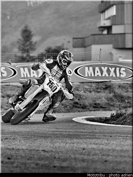 binder_2_supermotard_alp_huez_2009