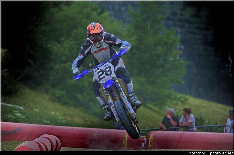 caradec_03_supermotard_alp_huez_2009