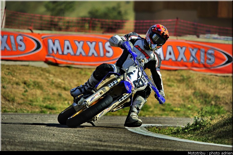 caradec_16_supermotard_alp_huez_2009