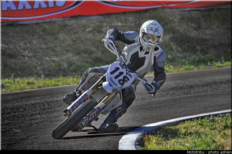caron_02_supermotard_alp_huez_2009