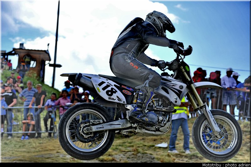 caron_09_supermotard_alp_huez_2009