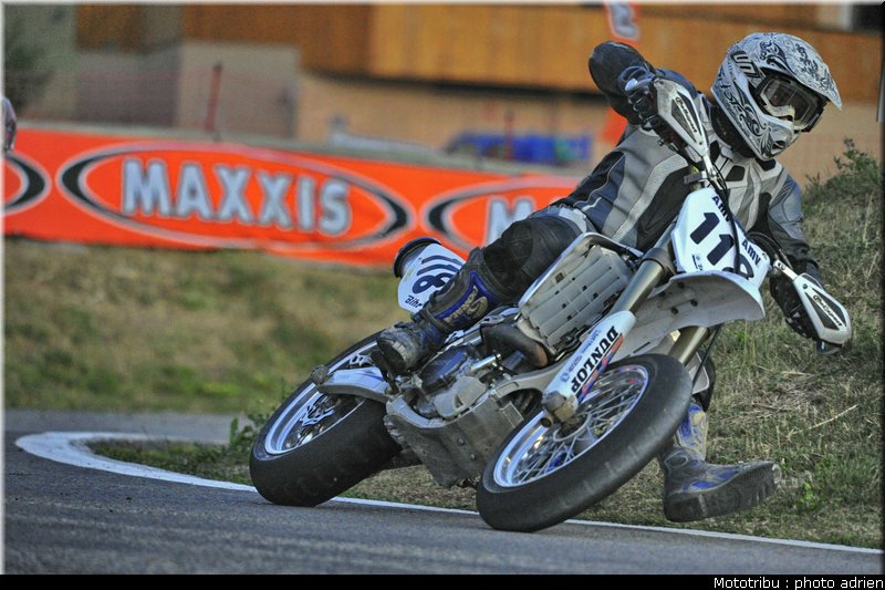 caron_11_supermotard_alp_huez_2009
