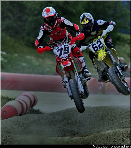chambon_22_supermotard_alp_huez_2009