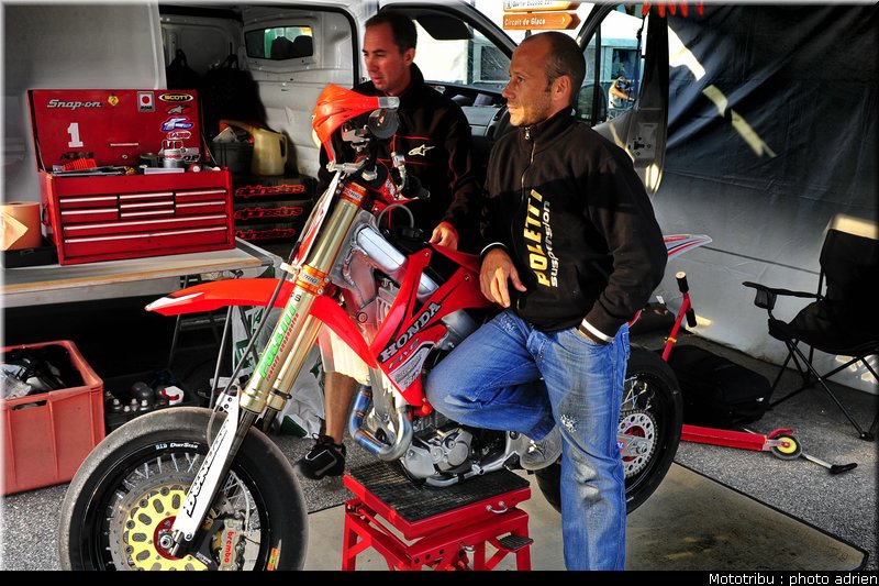 chambon_29_supermotard_alp_huez_2009