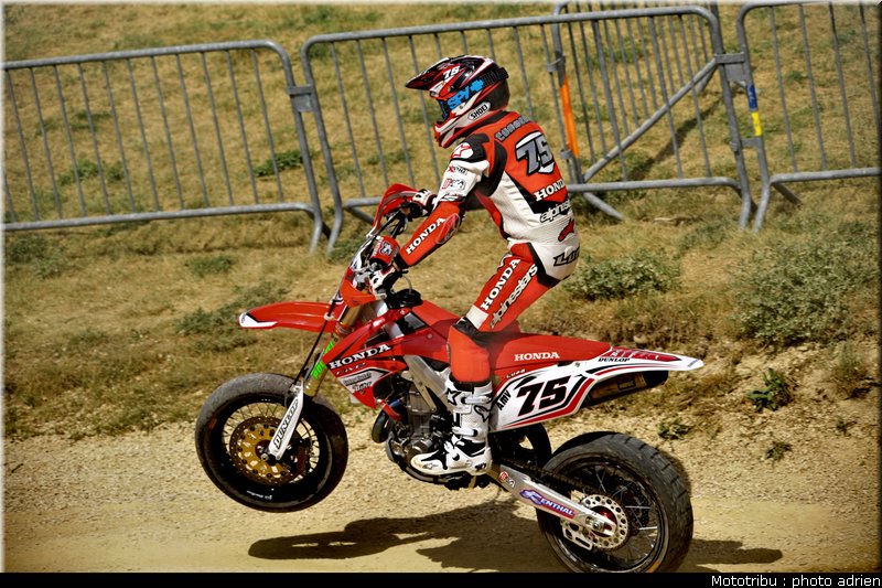 chambon_45_supermotard_alp_huez_2009