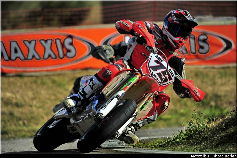 chambon_66_supermotard_alp_huez_2009