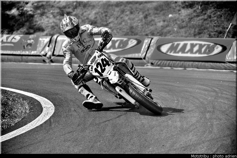 chartraire_01_supermotard_alp_huez_2009