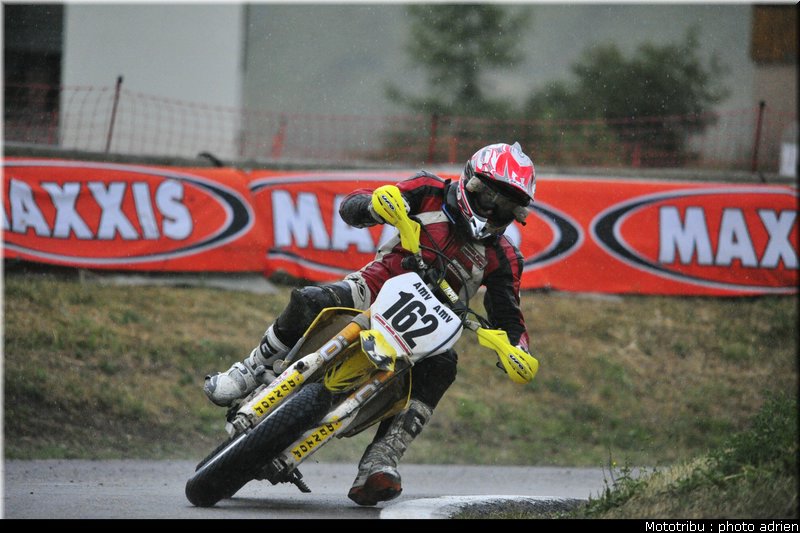 cornetti_03_supermotard_alp_huez_2009