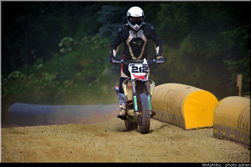 gimeno_01_supermotard_alp_huez_2009