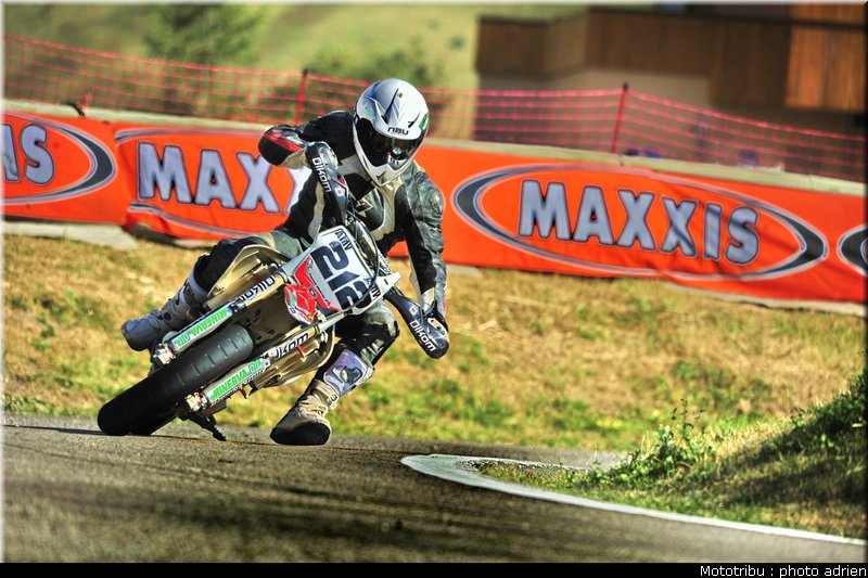 gimeno_11_supermotard_alp_huez_2009