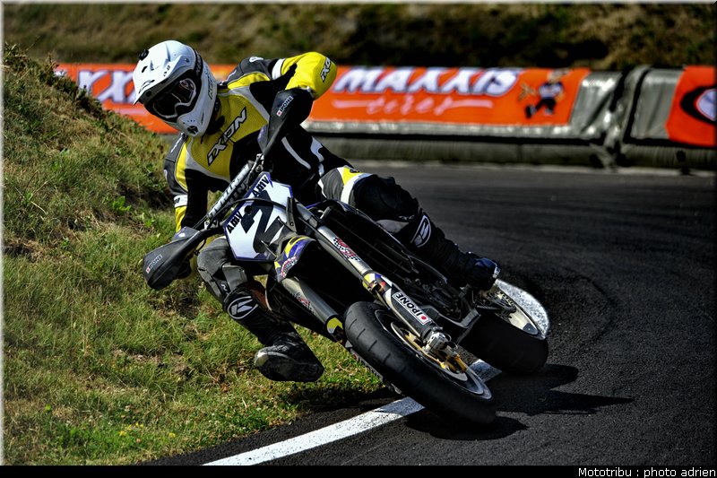 goguet_03_supermotard_alp_huez_2009