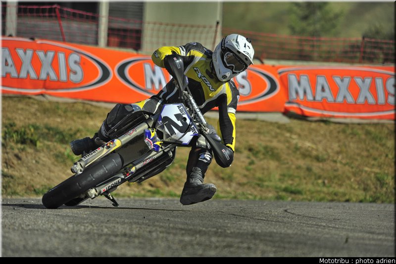 goguet_12_supermotard_alp_huez_2009