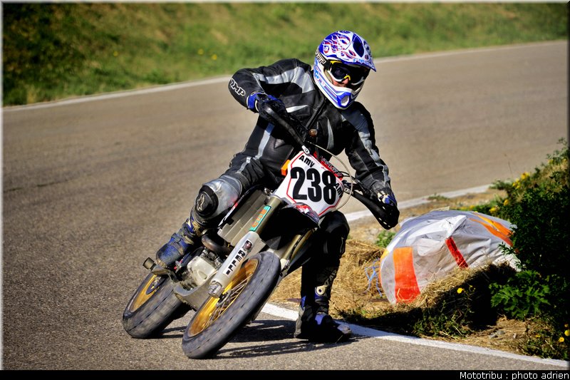 maziarski_03_supermotard_alp_huez_2009