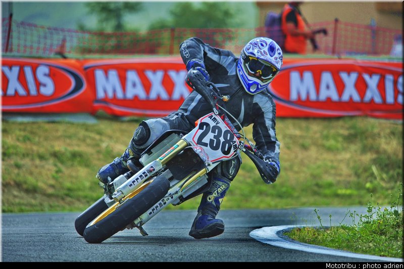 maziarski_07_supermotard_alp_huez_2009