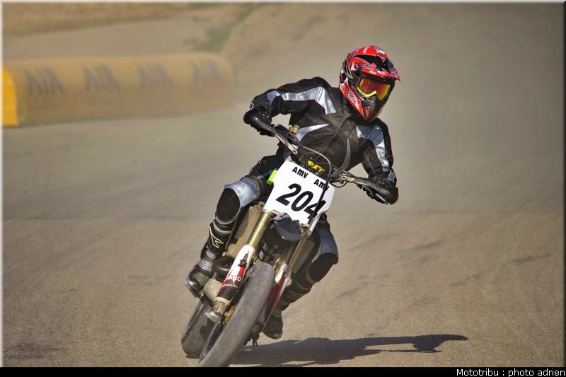 naze_04_supermotard_alp_huez_2009