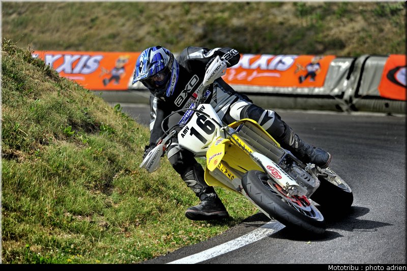 perret_21_supermotard_alp_huez_2009