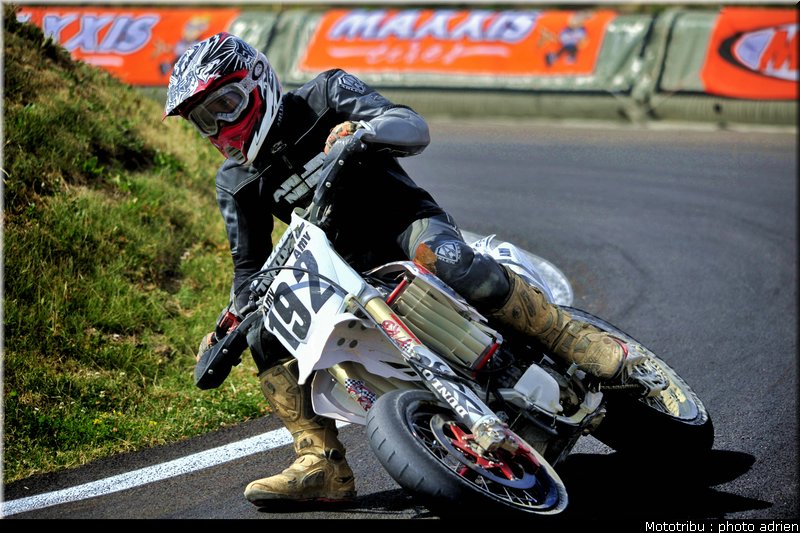 picavet_07_supermotard_alp_huez_2009