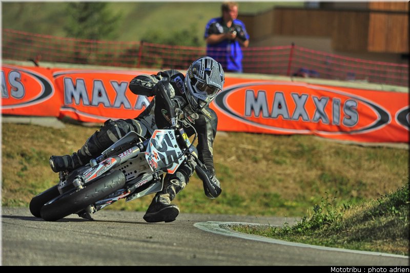 rigal_27_supermotard_alp_huez_2009