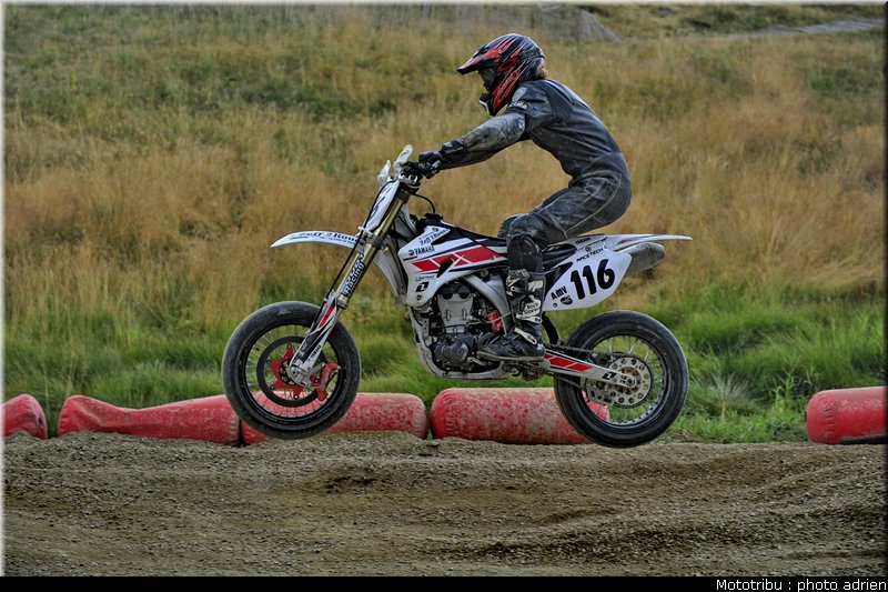 thabaret_02_supermotard_alp_huez_2009