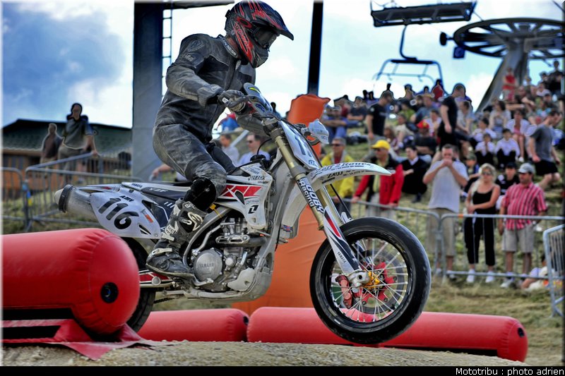 thabaret_11_supermotard_alp_huez_2009
