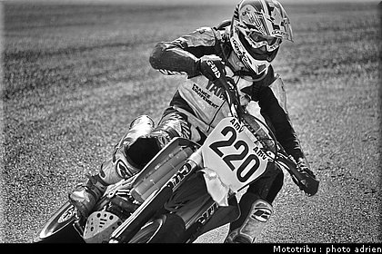 220_2_supermotard_alp_huez_2009.jpg