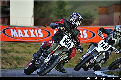 aillaud_19_supermotard_alp_huez_2009.jpg