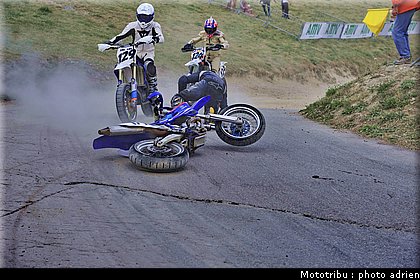 berthoux_6_supermotard_alp_huez_2009.jpg